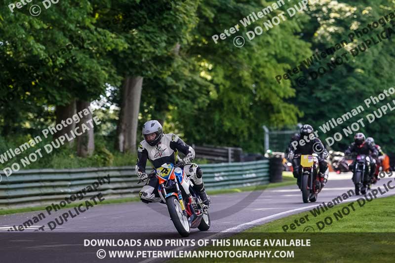 cadwell no limits trackday;cadwell park;cadwell park photographs;cadwell trackday photographs;enduro digital images;event digital images;eventdigitalimages;no limits trackdays;peter wileman photography;racing digital images;trackday digital images;trackday photos